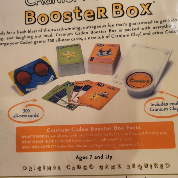 Cranium Cadoo Booster Box 300Cards and Decoder Mask, new Original Plastic Sealed - Picture 3 of 4